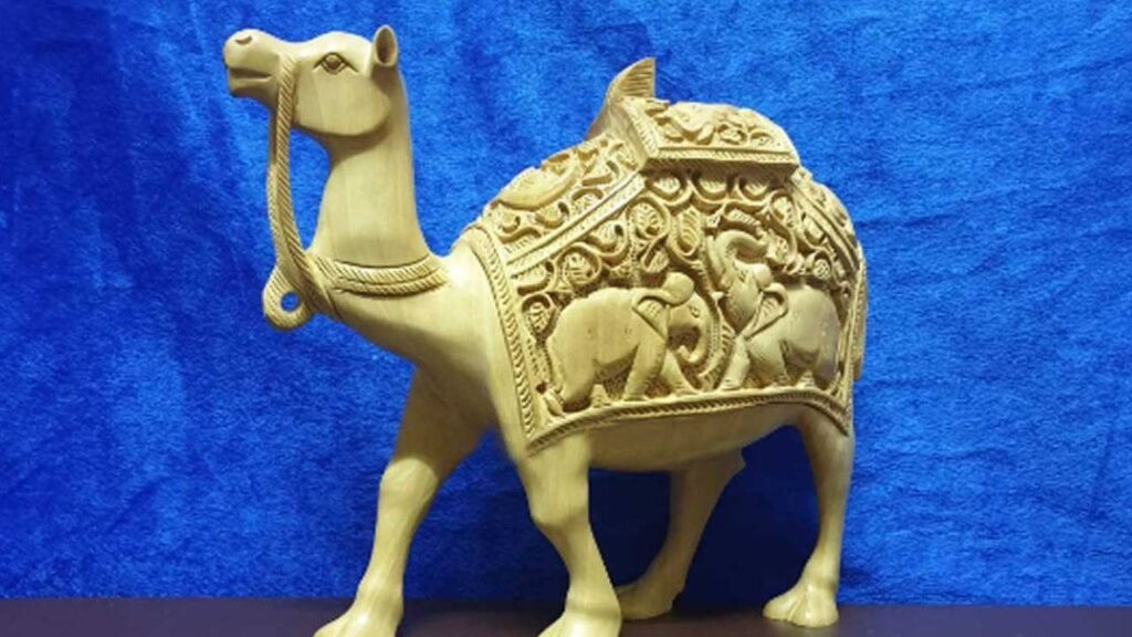 जानिए आर्थिक रूप से फेंगशुई ऊंट का फ़ायदा! जानिए आर्थिक रूप से फेंगशुई ऊंट का फ़ायदा!