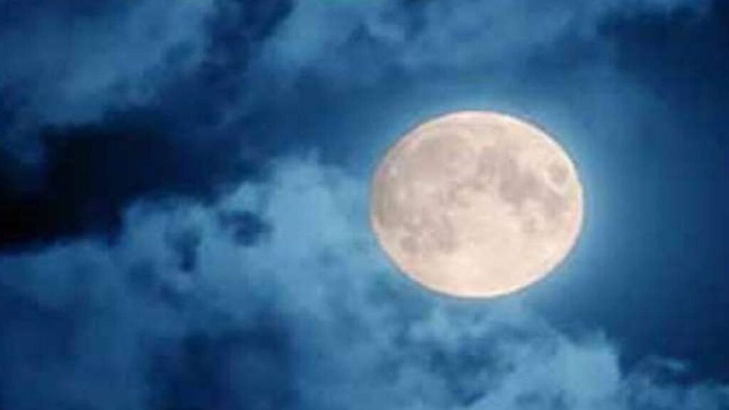 जानिए कब है अधिक मास अमावस्या, क्या है इसका महत्व?