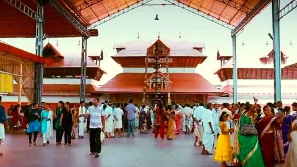 दिल्ली का ये खूबसूरत मंदिर, जो दिवाली के अलावा आम दिनों में भी जगमगाता है! दिल्ली का ये खूबसूरत मंदिर, जो दिवाली के अलावा आम दिनों में भी जगमगाता है!