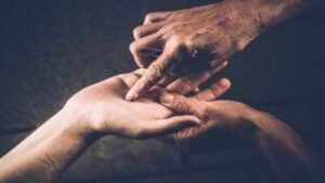 हाथ की ये रेखा करेगी आपकी मृत्यु की भविष्यवाणी!