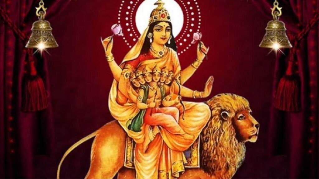 Navratri 5th Day: नवरात्रि के पांचवे दिन स्कंदमाता की उपासना, कार्तिकेय को गोद में लिए ये माता कहलाई स्कंदमाता! Navratri 5th Day: नवरात्रि के पांचवे दिन स्कंदमाता की उपासना, कार्तिकेय को गोद में लिए ये माता कहलाई स्कंदमाता!