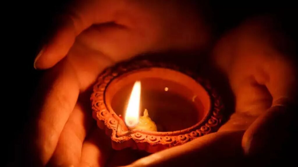 क्या है नरक चतुर्दशी? छोटी दिवाली को क्यों माना जाता है नरक चतुर्दशी? क्या है नरक चतुर्दशी? छोटी दिवाली को क्यों माना जाता है नरक चतुर्दशी?